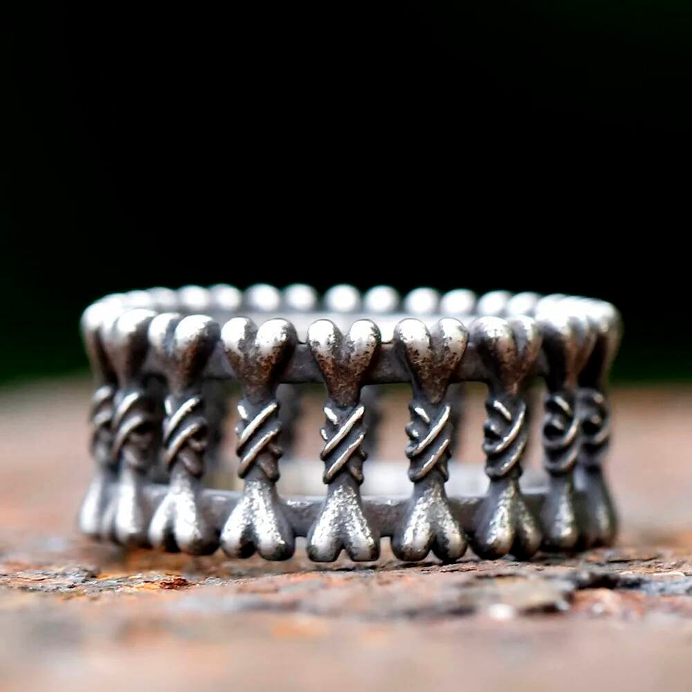 Punk Rock Skull Ring - Stainless Steel Gothic Statement Jewelry for Men