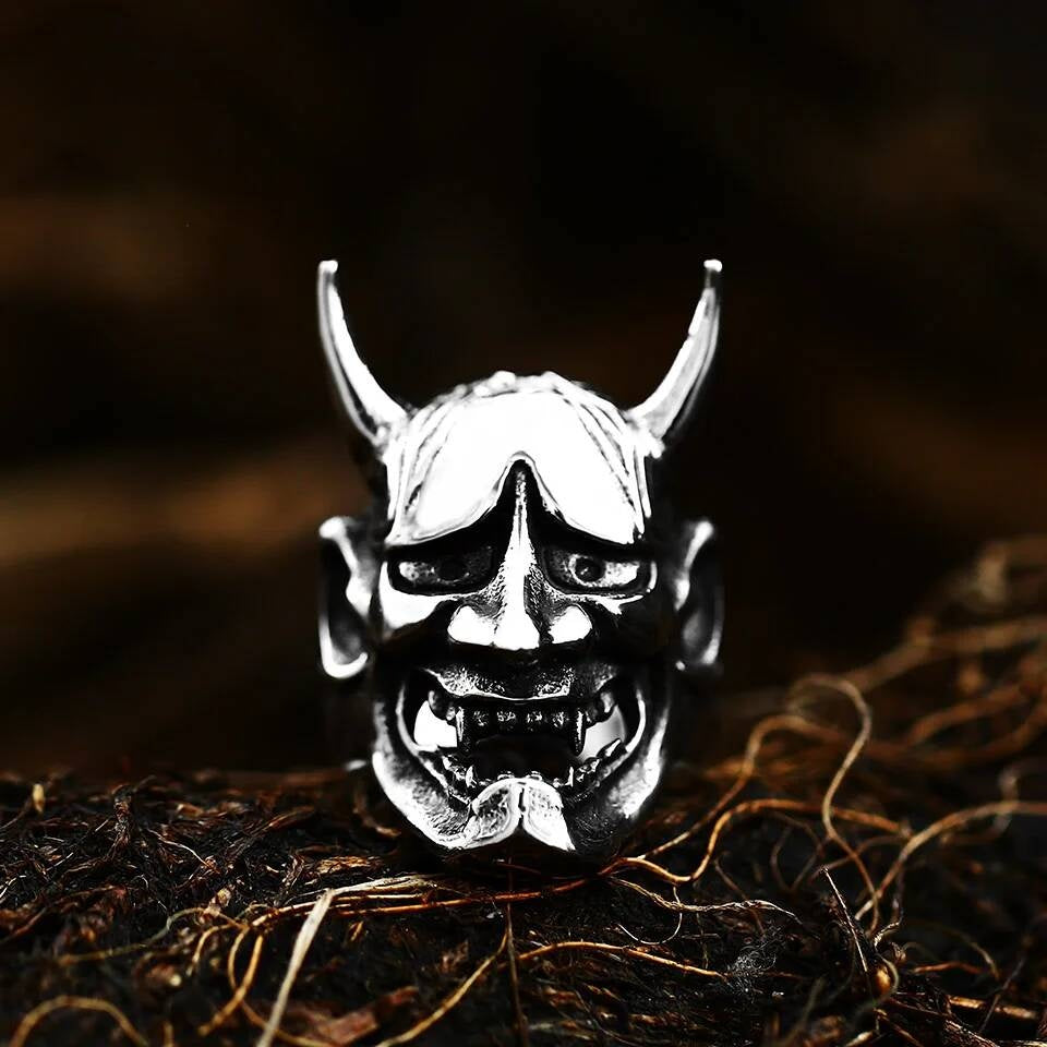 Retro Devil Skull Signet Ring – 316L Stainless Steel Gothic Punk Jewelry
