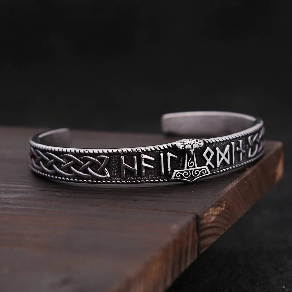 Viking Thor’s Hammer Rune Bracelet – Nordic Mjölnir Cuff