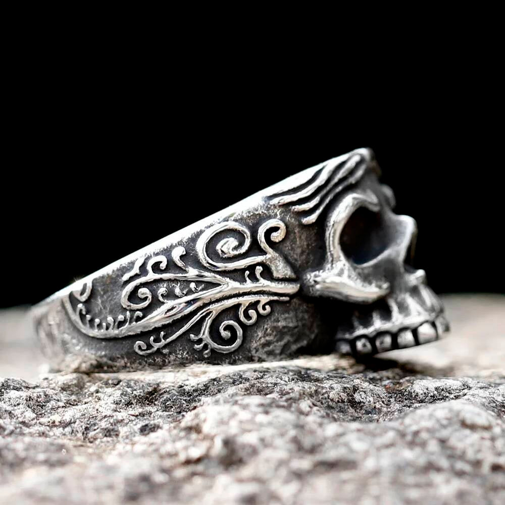 Vintage Skull Ring – 316L Stainless Steel Gothic Punk Motorcycle Band (Unisex)