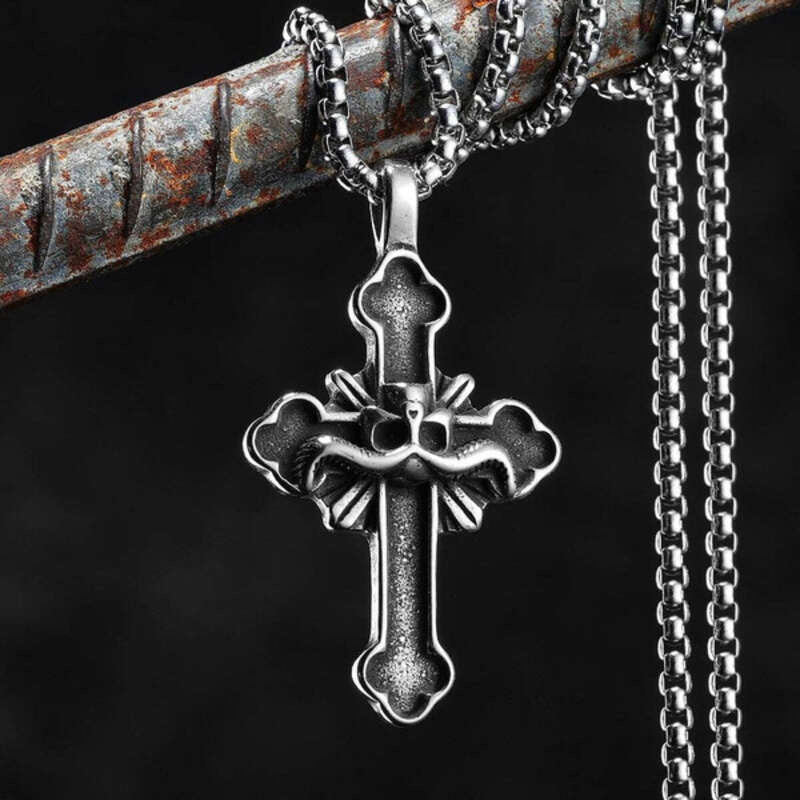 316L Stainless Steel Gothic Cross Pendant Necklace – Faith & Strength Symbol